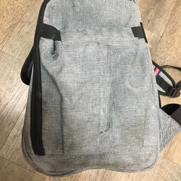 Gyssien diaper bag - Picture 14 of 16